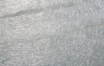 Hinwick laminate fibreglass or shingles?